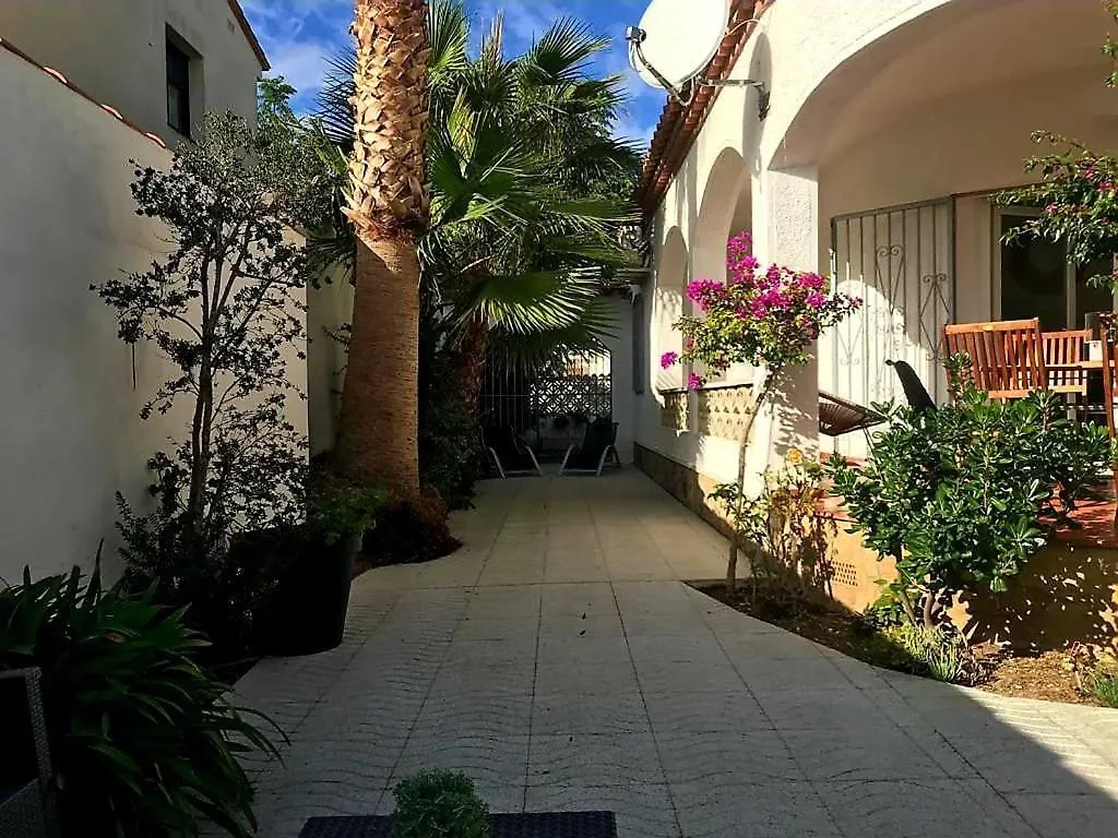 Villa Empuriabrava Maison Cosy 6 Voyageurs Piscine